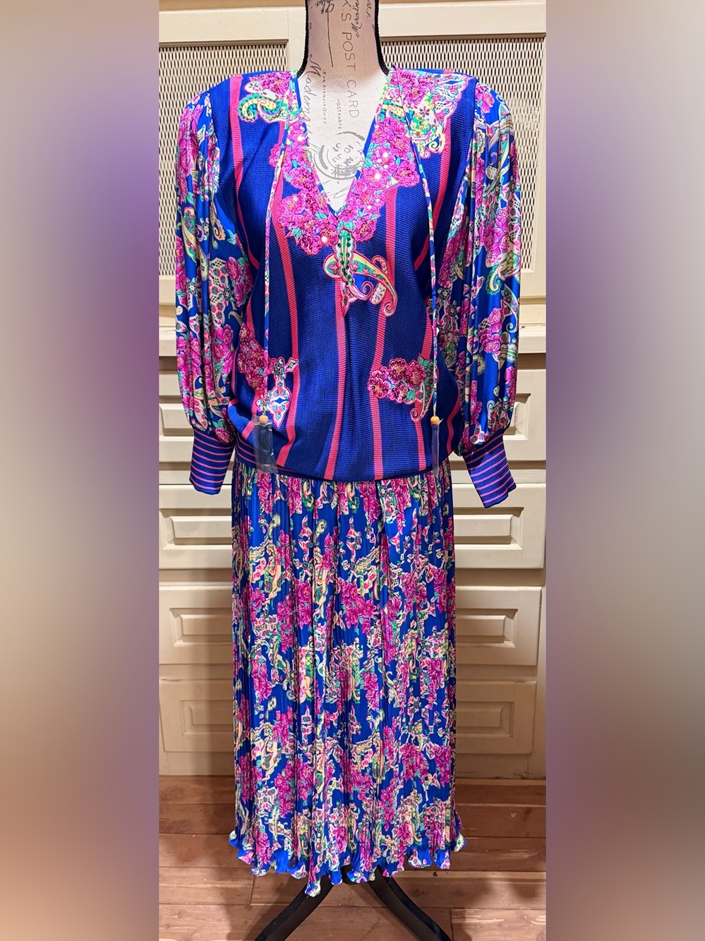 VTG 80s Diane Freis Silk Rayon Pleated Skirt Blouse Set Sequin Boho Blue Pink